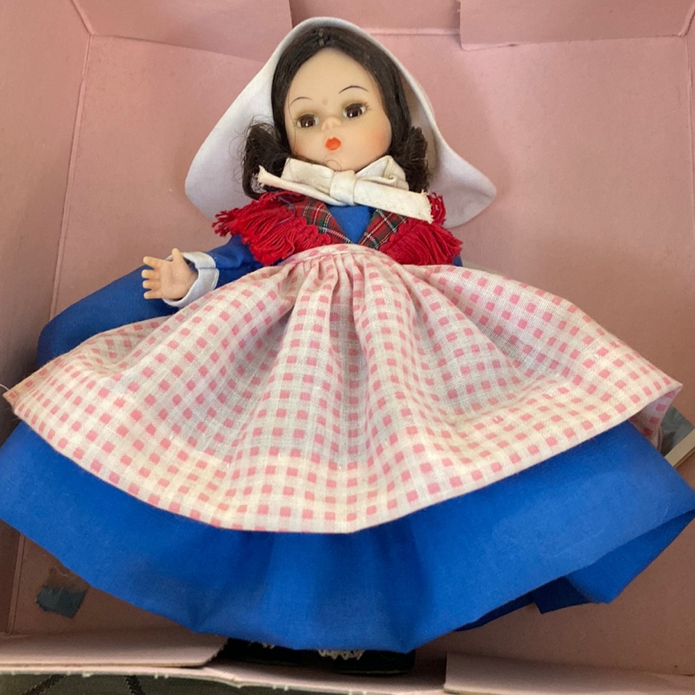 Madame Alexander International Doll